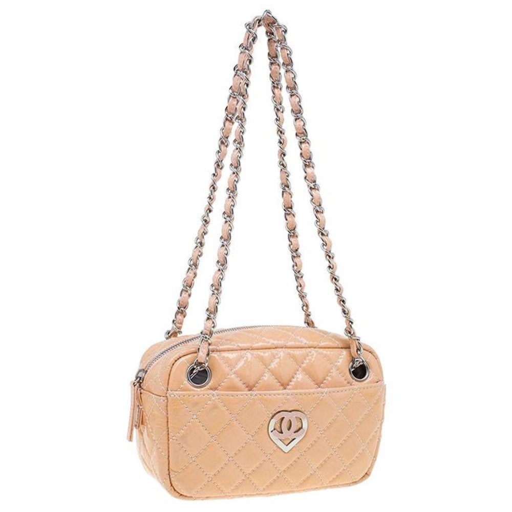 Authentic Chanel Beige Quilted Patent Leather Valentine Collection Camera bag - Picture 4 of 16